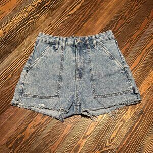 Wild Fable Womens Size 4 High Rise Cutoff Denim Shorts 4-Pocket Loop Stone Wash